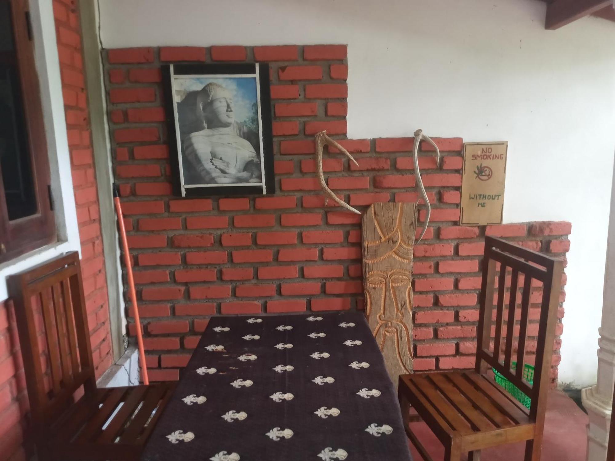 Angry Birds Homestay Habarana Δωμάτιο φωτογραφία