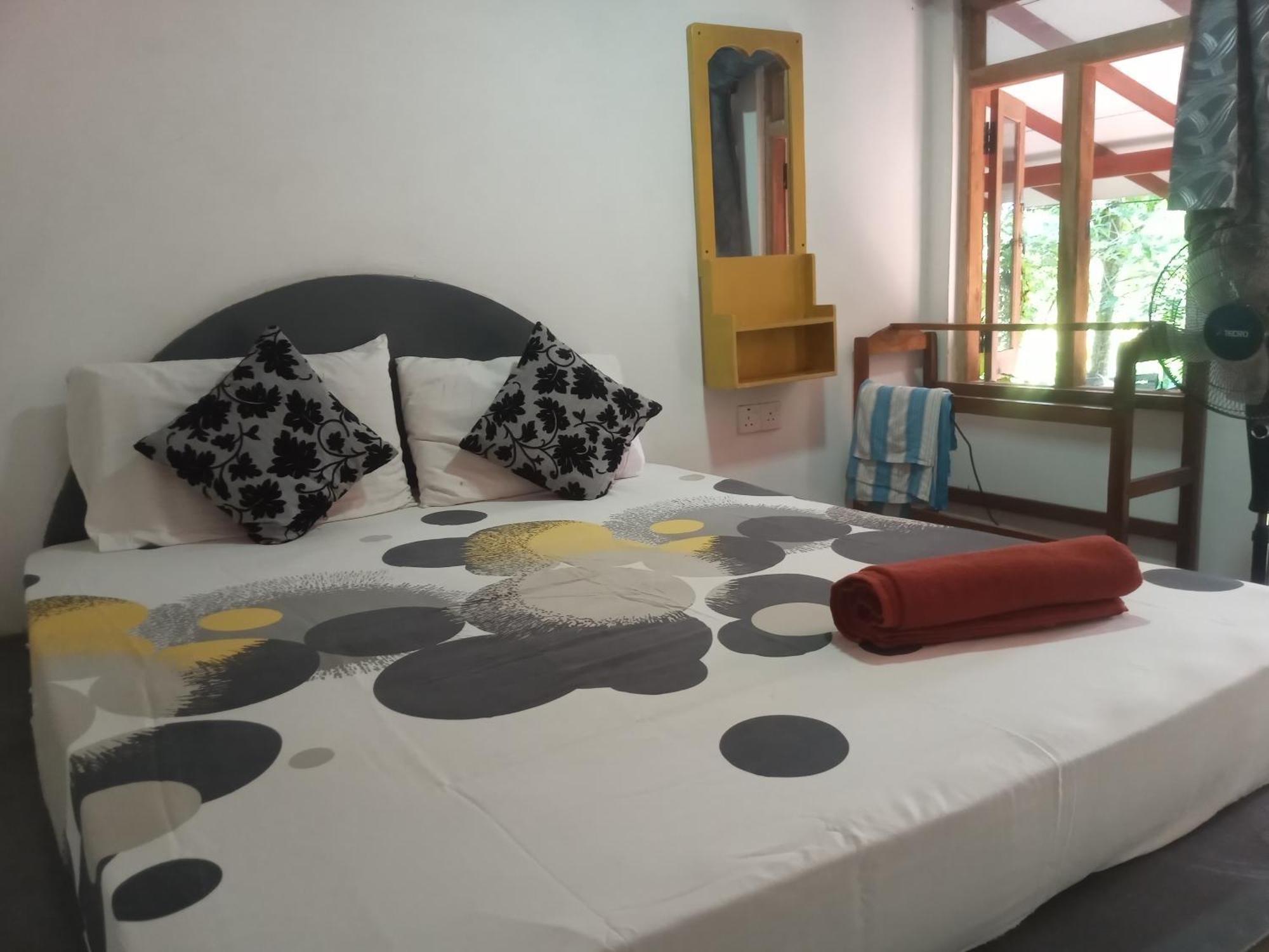 Angry Birds Homestay Habarana Εξωτερικό φωτογραφία