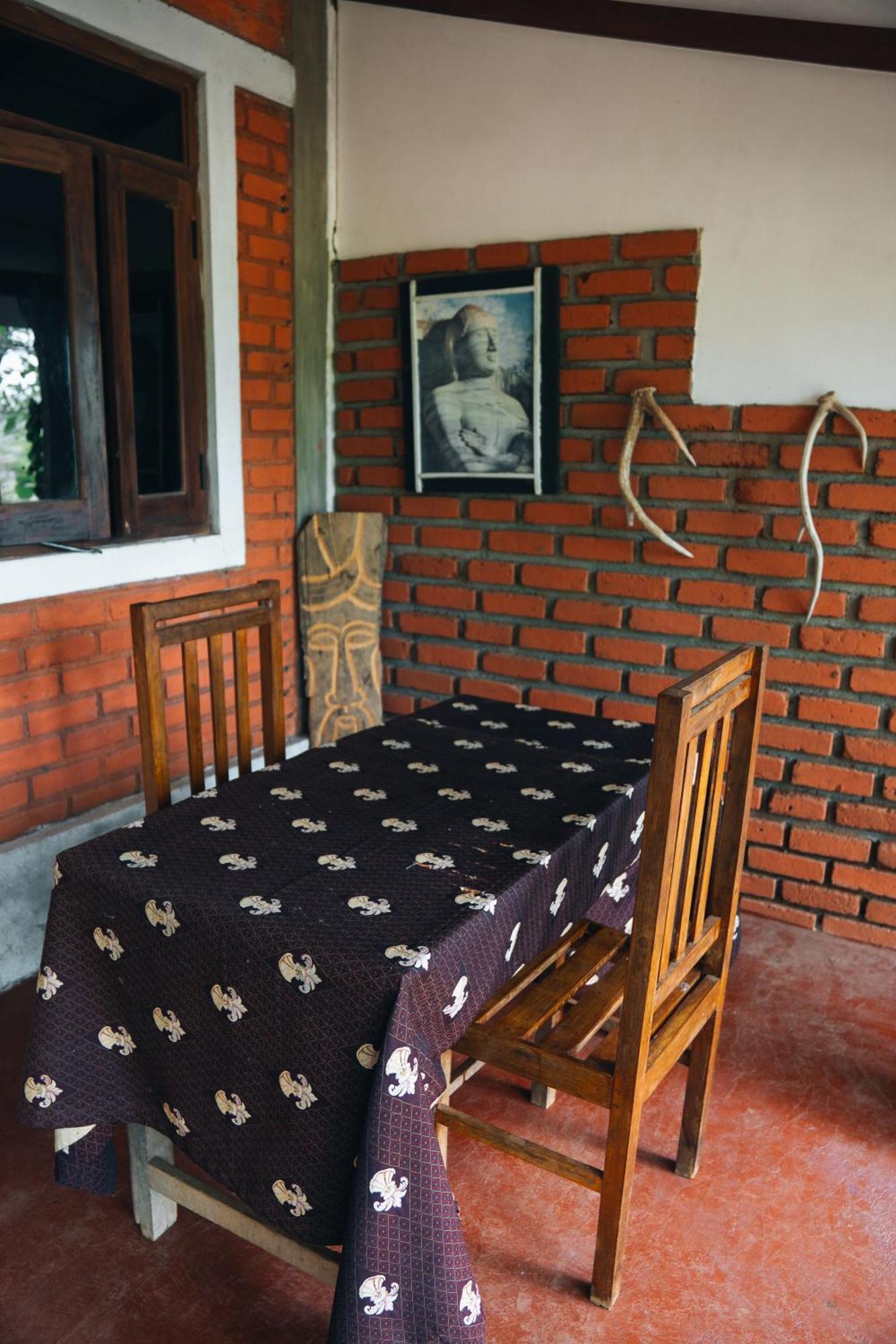 Angry Birds Homestay Habarana Εξωτερικό φωτογραφία