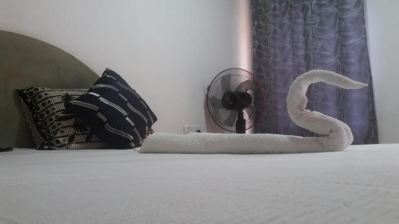 Angry Birds Homestay Habarana Εξωτερικό φωτογραφία