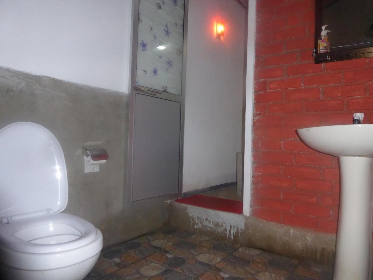 Angry Birds Homestay Habarana Εξωτερικό φωτογραφία